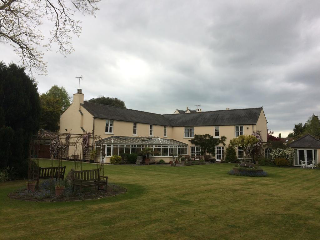 Bed and Breakfast Little Manor Cheltenham Exterior foto